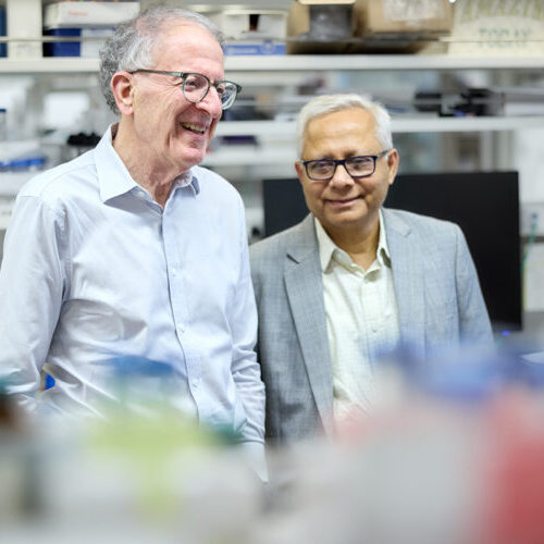 Jeffrey Gordon, MD, left, has collaborated with Tahmeed Ahmed, MBBS, PhD, right, executive director of Bangladesh’s International Centre for Diarrhoeal Disease Research